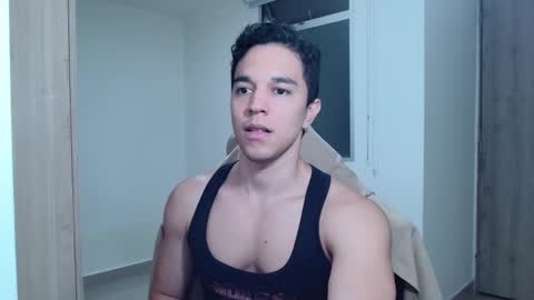 Snapshot of scott_brasher1 chatting on January 8, 2025, 10:58 pm Twitter Scott brasher1 Instagram Camiloestuardo2 online show from January 8, 2025, 10:58 pm