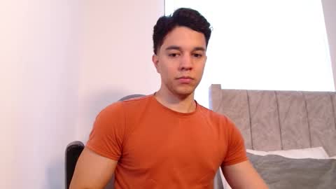 Snapshot of scott_brasher1 chatting on November 24, 2025, 9:47 pm Twitter Scott brasher1 Instagram Camiloestuardo2 online show from November 24, 2025, 9:47 pm