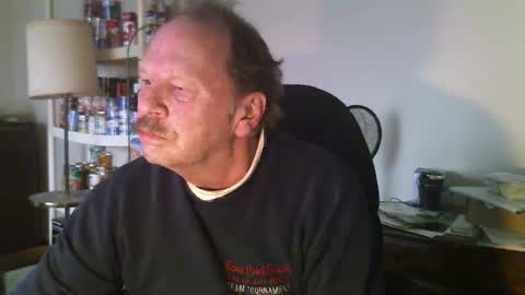 scotthard online show from December 1, 2024, 7:47 pm