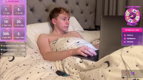 Snapshot of scottish_twink01 chatting on December 31, 2024, 2:19 am danny online show from December 31, 2024, 2:19 am