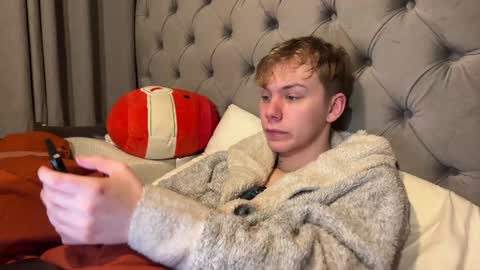 Snapshot of scottish_twink01 chatting on January 5, 2025, 2:27 am danny online show from January 5, 2025, 2:27 am