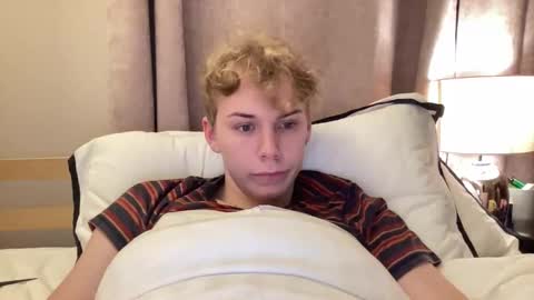 Snapshot of scottish_twink01 chatting on September 10, 2025, 10:43 pm danny online show from September 10, 2025, 10:43 pm