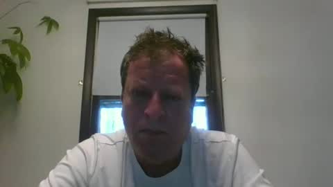 scottpbi52 online show from December 30, 2024, 5:13 pm