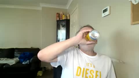 Snapshot of scottsman214 chatting on May 24, 2026, 7:19 pm James online show from May 24, 2026, 7:19 pm