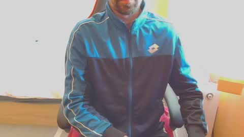 scotty_98 online show from March 9, 2025, 10:08 am