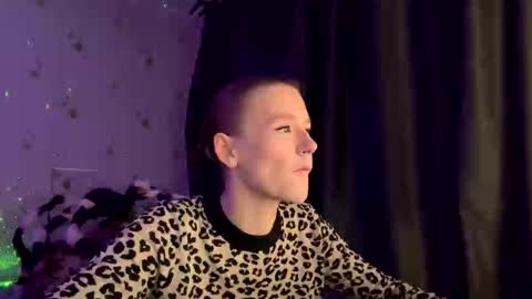 Snapshot of sdddisk chatting on December 3, 2024, 5:42 am sdddisk online show from December 3, 2024, 5:42 am