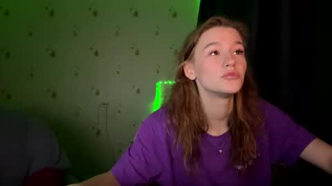 Snapshot of sdddisk chatting on December 25, 2024, 2:03 am sdddisk online show from December 25, 2024, 2:03 am