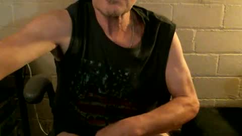 eating pussy  sucking dick online show from November 12, 2025, 7:09 am