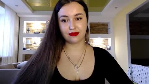 Elizabeth  online show from December 20, 2024, 9:11 am