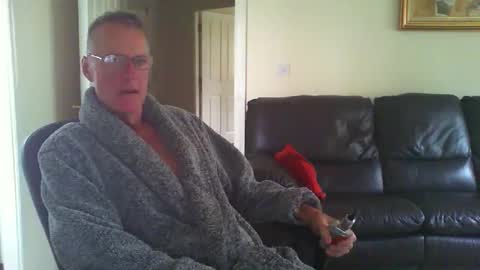 seakrait online show from October 3, 2025, 8:00 am