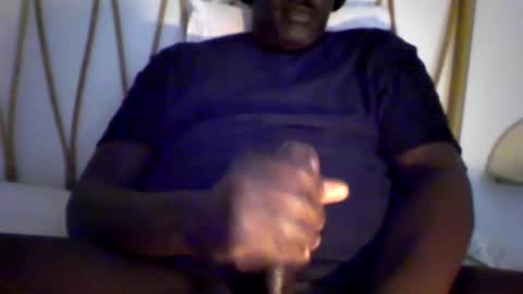 Idris online show from October 7, 2025, 8:33 am