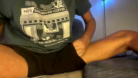 Snapshot of seanpablosanz chatting on December 2, 2025, 2:12 pm Sean pablo Sanz online show from December 2, 2025, 2:12 pm