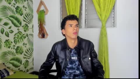Sean online show from February 25, 2025, 3:52 am