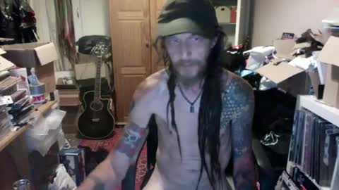 Snapshot of seasidesteve71 chatting on July 25, 2026, 12:42 am seasidesteve71 online show from July 25, 2026, 12:42 am