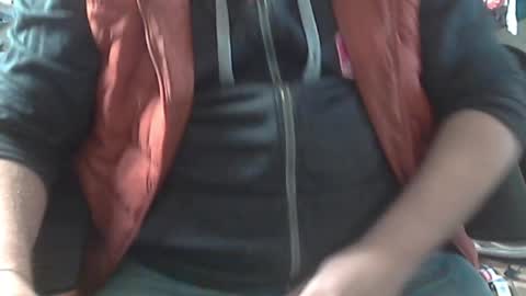 Falco J online show from November 26, 2025, 2:51 pm