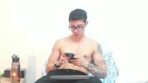 Snapshot of sebas_1122 chatting on March 17, 2026, 8:01 pm SEBASTIAN online show from March 17, 2026, 8:01 pm
