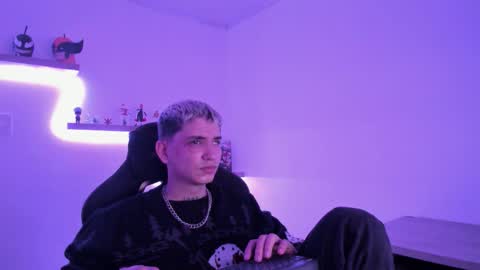 Snapshot of sebas__23 chatting on November 9, 2025, 3:38 am Sebastin online show from November 9, 2025, 3:38 am