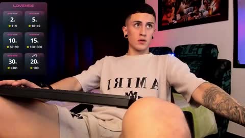 Snapshot of sebas_maverick chatting on November 11, 2025, 10:54 pm Sebastian online show from November 11, 2025, 10:54 pm