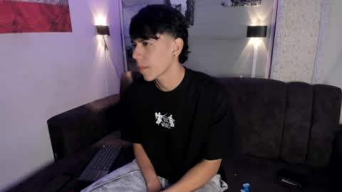 sebas_pretty7 online show from April 1, 2026, 12:28 pm