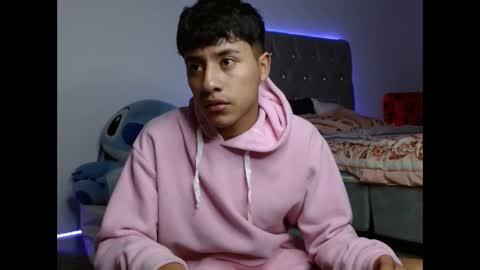 sebas_ross04 online show from December 14, 2025, 7:03 am