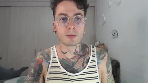 spityio instagram online show from December 17, 2024, 2:44 am