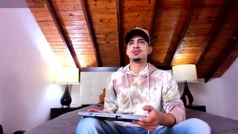 Snapshot of sebastian_berne chatting on February 9, 2025, 2:29 pm Sebastian Berne online show from February 9, 2025, 2:29 pm