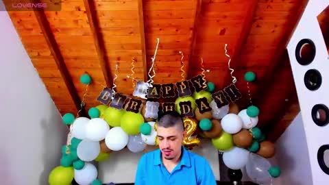 Snapshot of sebastian_berne chatting on February 22, 2025, 8:53 pm Sebastian Berne online show from February 22, 2025, 8:53 pm