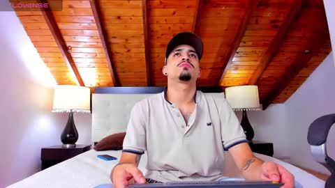 Snapshot of sebastian_berne chatting on March 1, 2025, 8:10 pm Sebastian Berne online show from March 1, 2025, 8:10 pm