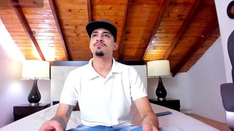 Snapshot of sebastian_berne chatting on March 4, 2025, 7:32 pm Sebastian Berne online show from March 4, 2025, 7:32 pm