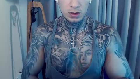 Snapshot of sebastian_muss chatting on September 22, 2025, 9:50 pm Sebastian online show from September 22, 2025, 9:50 pm