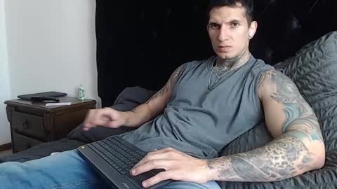 Sebastian online show from January 5, 2026, 6:11 pm