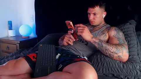 Snapshot of sebastian_muss chatting on April 18, 2026, 7:07 pm Sebastian online show from April 18, 2026, 7:07 pm