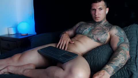 Snapshot of sebastian_muss chatting on May 30, 2026, 7:33 pm Sebastian online show from May 30, 2026, 7:33 pm