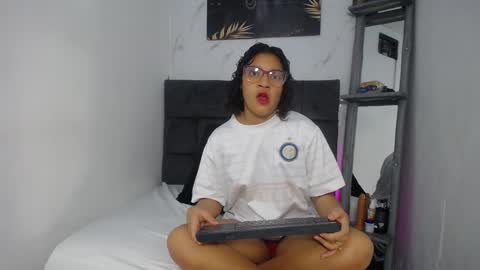 sebastian n alinson online show from December 3, 2024, 8:39 pm