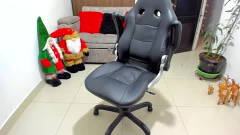 juan  sebastian online show from December 30, 2024, 6:38 pm