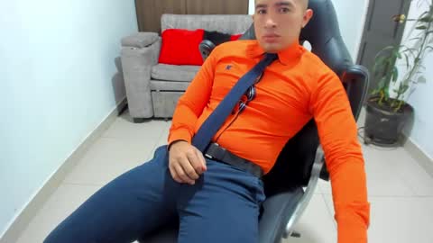 juan  sebastian online show from January 27, 2025, 12:16 pm