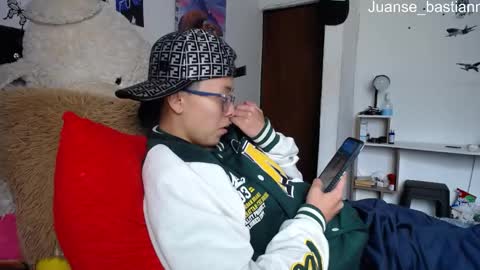 Myystiic online show from January 25, 2025, 8:21 pm