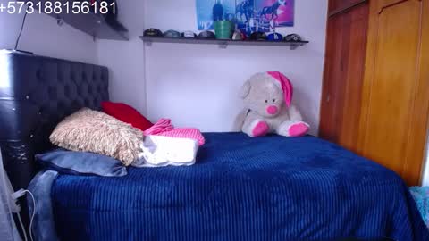 Myystiic online show from November 24, 2025, 7:02 pm