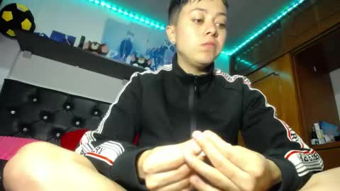 Snapshot of sebastian_posse chatting on May 2, 2026, 2:16 am Myystiic online show from May 2, 2026, 2:16 am