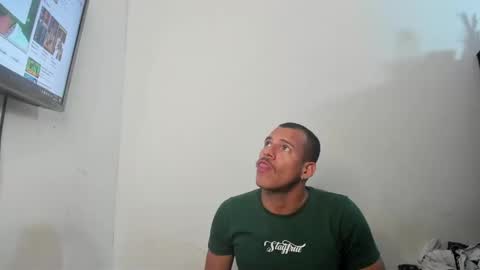 Snapshot of sebastianp13 chatting on January 5, 2025, 1:13 am sebatian palacios online show from January 5, 2025, 1:13 am