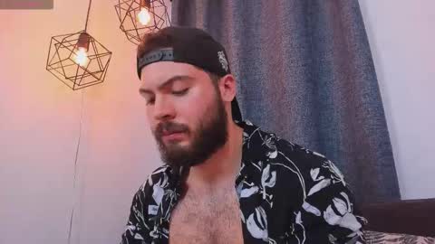 Instagram jeanpaulfit  online show from March 25, 2026, 11:00 pm