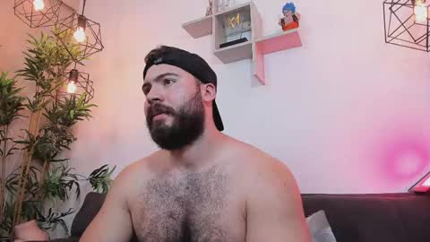 Instagram jeanpaulfit  online show from May 27, 2026, 7:33 pm