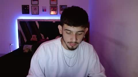 Snapshot of sebasxxl12 chatting on December 14, 2025, 10:25 pm Sebas online show from December 14, 2025, 10:25 pm