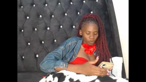 Snapshot of sebatrishaa chatting on September 14, 2025, 12:32 am sebatrishaa online show from September 14, 2025, 12:32 am