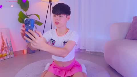 sebby online show from September 24, 2025, 7:06 pm