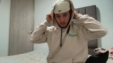 ryan miller online show from February 16, 2025, 4:42 am