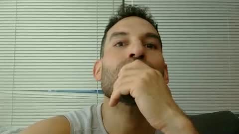Sebastian Royce online show from June 26, 2026, 4:22 pm