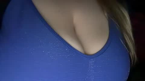 Snapshot of secret18slaveanon chatting on May 20, 2026, 12:17 am Sunny online show from May 20, 2026, 12:17 am