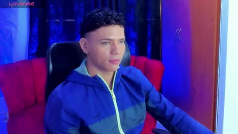 Snapshot of secret_justin chatting on November 25, 2025, 12:16 pm JUSTIN online show from November 25, 2025, 12:16 pm