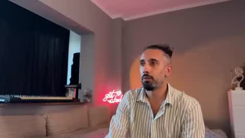 Secret Lovers online show from June 16, 2026, 5:48 pm